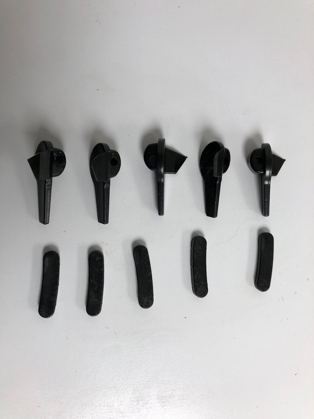 Bolt-on M/Demount head plastic inserts kit-IN001